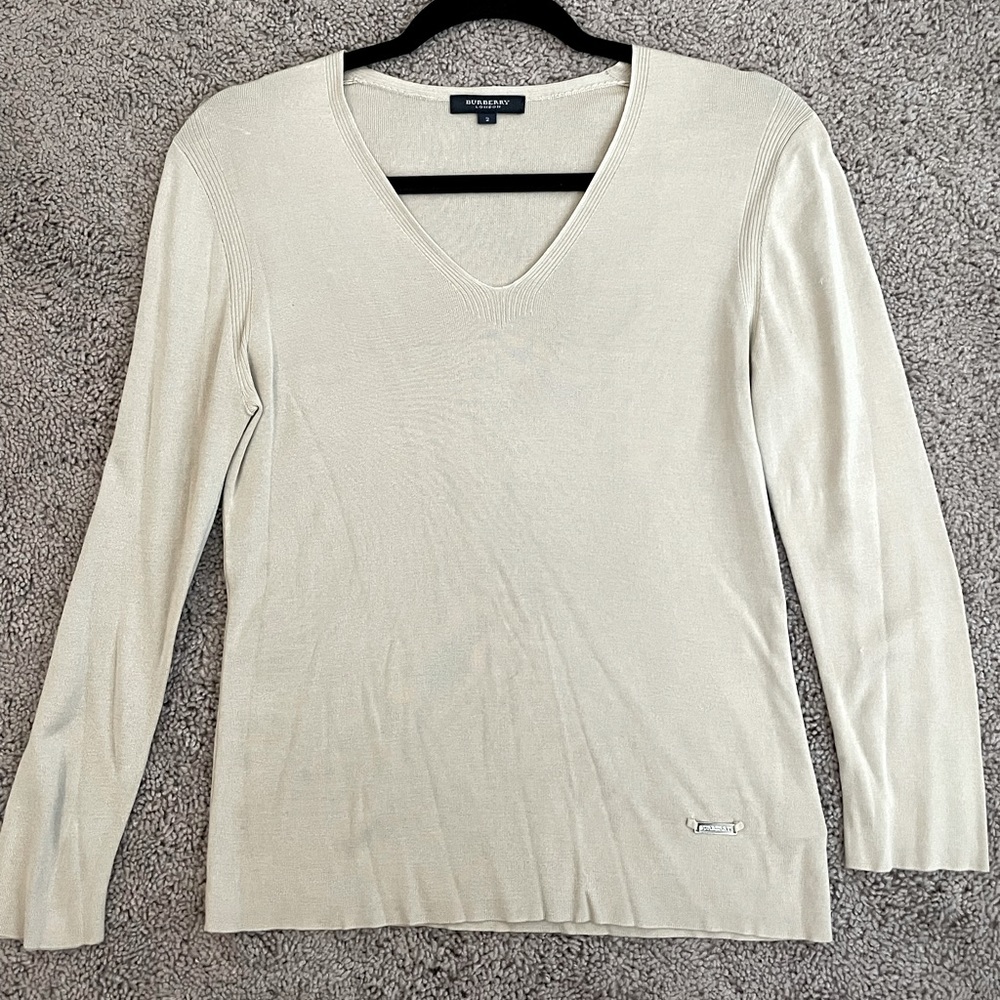 ✨Burberry Lightweight Knit Top